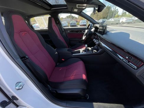 Certified 2024 Honda Civic Si image 33