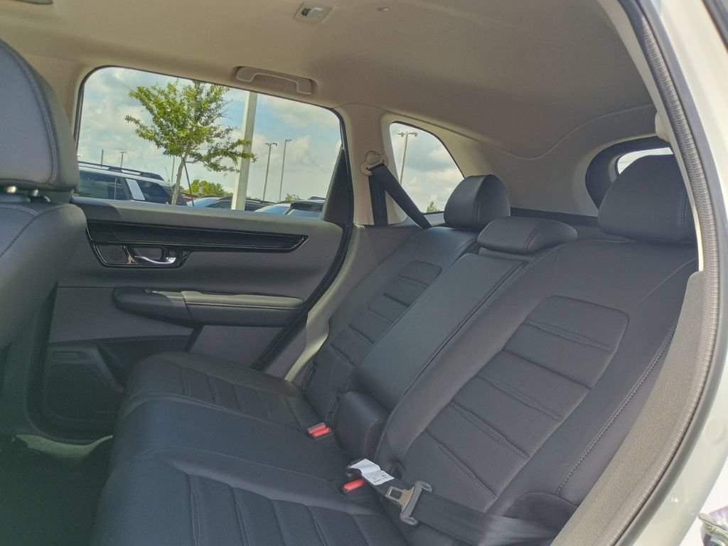 Used 2025 Honda CR-V EX-L image 17