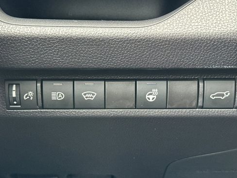 New 2025 Toyota RAV4 XLE Premium image 31