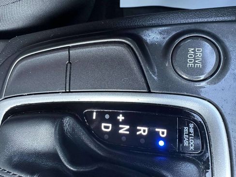 Used 2020 Hyundai Kona SE FWD image 34