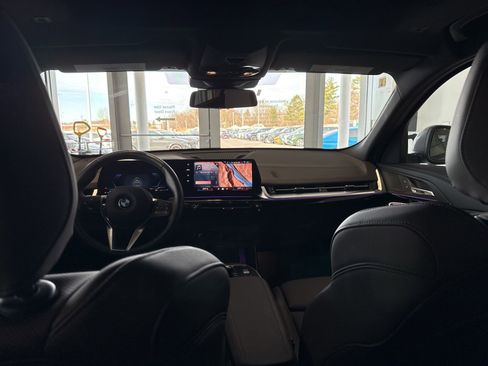 Used 2025 BMW X2 xDrive28i w/ Convenience Package image 26