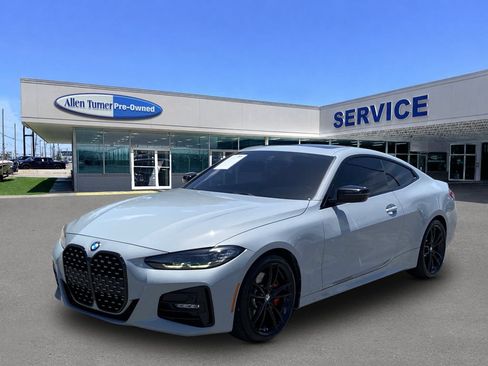 Used 2023 BMW 430i Coupe w/ M Sport Package RWD image 4