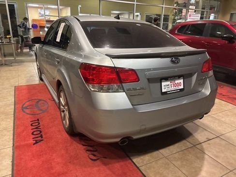 Used 2012 Subaru Legacy 3.6R Limited image 11