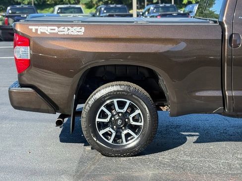Certified 2021 Toyota Tundra Limited w/ Limited Premium Package AWD/4WD image 9