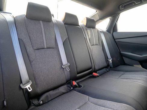 Used 2025 Honda Accord Sport image 33