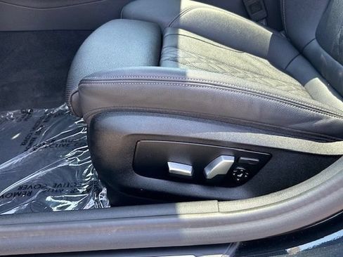 Used 2021 BMW 530i xDrive w/ M Sport Package AWD/4WD image 21