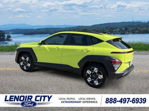 Used 2025 Hyundai Kona SEL FWD image 5