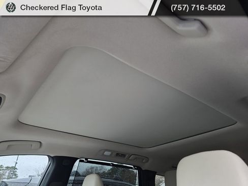 Used 2023 INFINITI QX60 Luxe w/ Performance Audio Package image 9