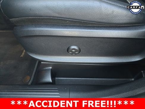 Used 2020 Mercedes-Benz GLB 250 image 29