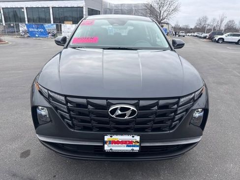 Certified 2023 Hyundai Tucson SE image 8