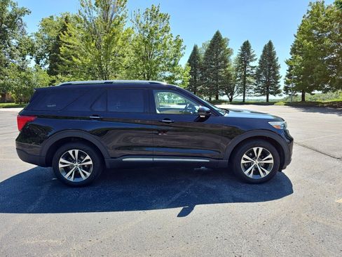 Used 2020 Ford Explorer Platinum AWD/4WD image 7