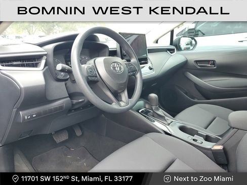 Used 2025 Toyota Corolla LE image 10