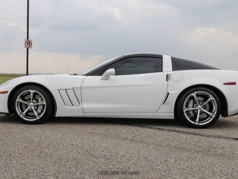 Used 2011 Chevrolet Corvette Grand Sport w/ Preferred Equipment Group RWD image 15