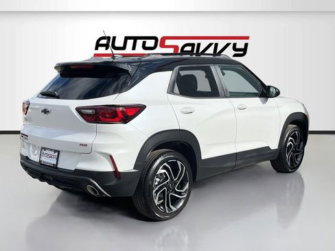 Used 2025 Chevrolet TrailBlazer RS image 7