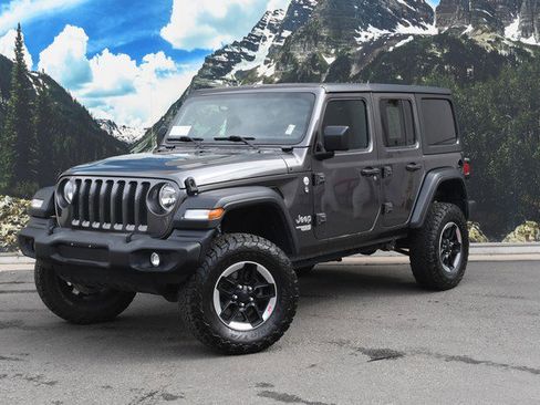 Used 2018 Jeep Wrangler Unlimited Sport S image 6