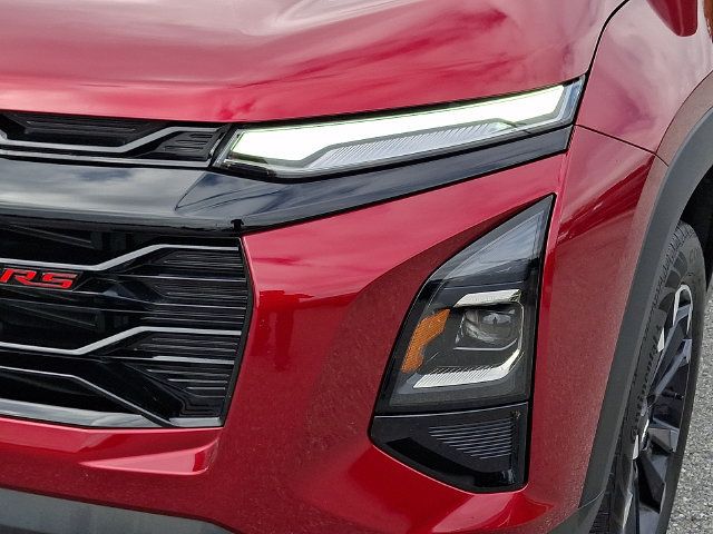 Used 2026 Chevrolet Equinox RS w/ LPO, Floor Liner Package AWD/4WD image 9