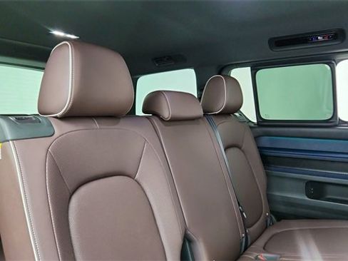 Used 2025 Volkswagen ID. Buzz Pro S image 24