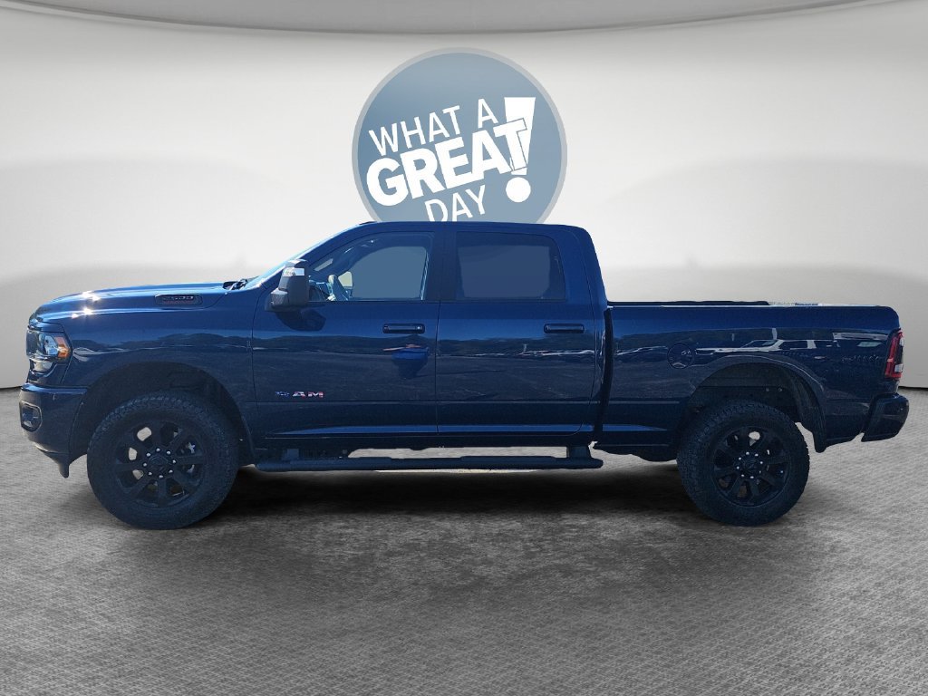 Used 2024 RAM 2500 Big Horn w/ Night Edition AWD/4WD image 7