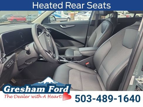 Used 2023 Kia Niro Wind w/ Wind Preserve Package FWD image 11