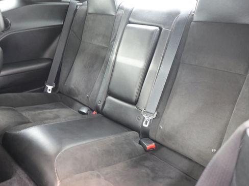 Used 2018 Dodge Challenger GT AWD/4WD image 9