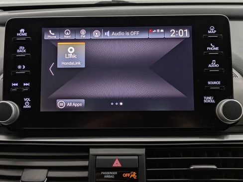 Used 2018 Honda Accord Touring image 35