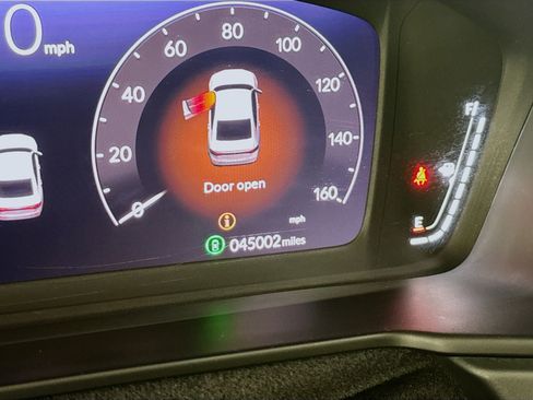 Certified 2023 Honda Accord EX image 13