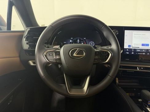 Certified 2025 Lexus RX 350 FWD w/ Technology Package image 37