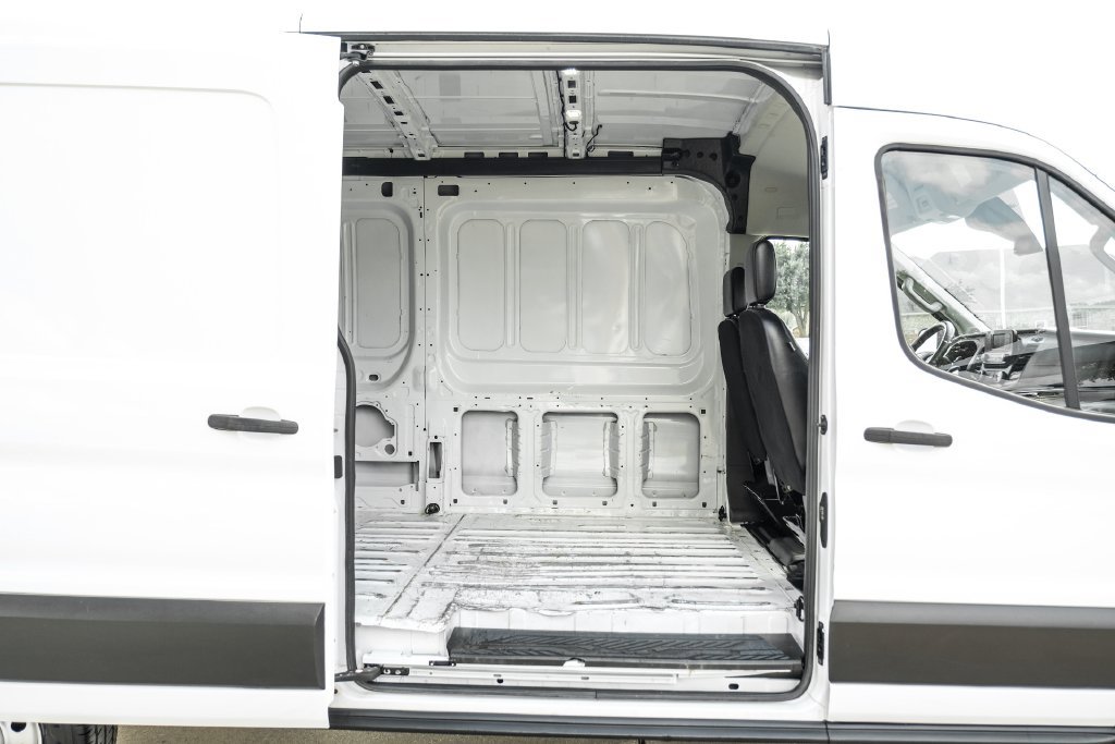 Used 2023 Ford Transit 250 Medium Roof AWD image 35