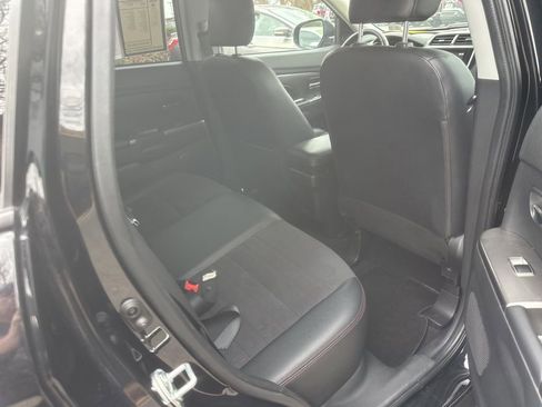 Used 2024 Mitsubishi Outlander Sport SE image 36