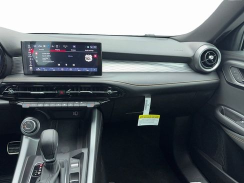 New 2025 Alfa Romeo Tonale w/ Premium Package image 18