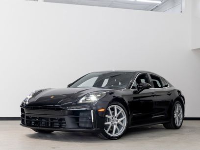 New 2025 Porsche Panamera 4