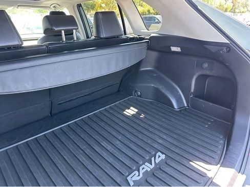 Used 2020 Toyota RAV4 XLE Premium w/ All Weather Liner Package image 20