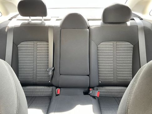 Used 2025 Kia K5 LXS image 37