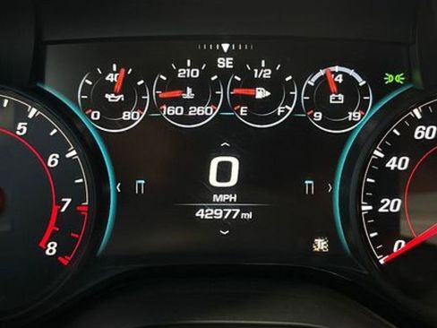Used 2017 Chevrolet Camaro LT RWD image 36