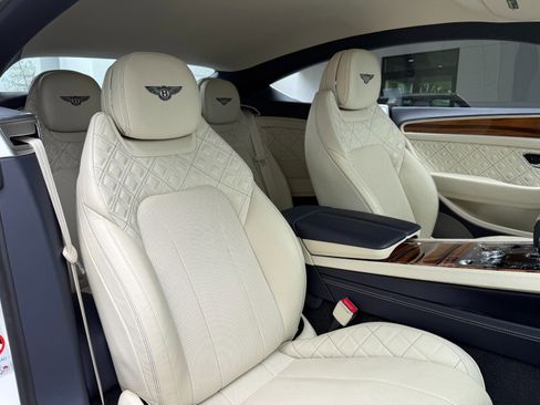 Used 2020 Bentley Continental GT First Edition image 31