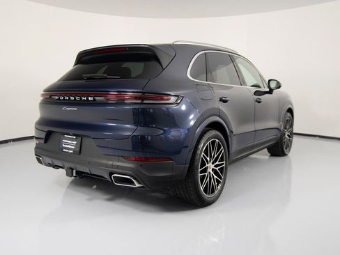 New 2026 Porsche Cayenne image 9