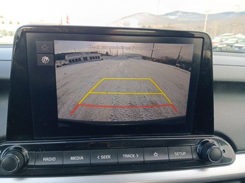 Used 2023 Kia Forte LXS image 15