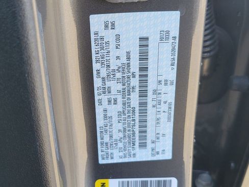 New 2025 Ford Bronco Badlands image 13