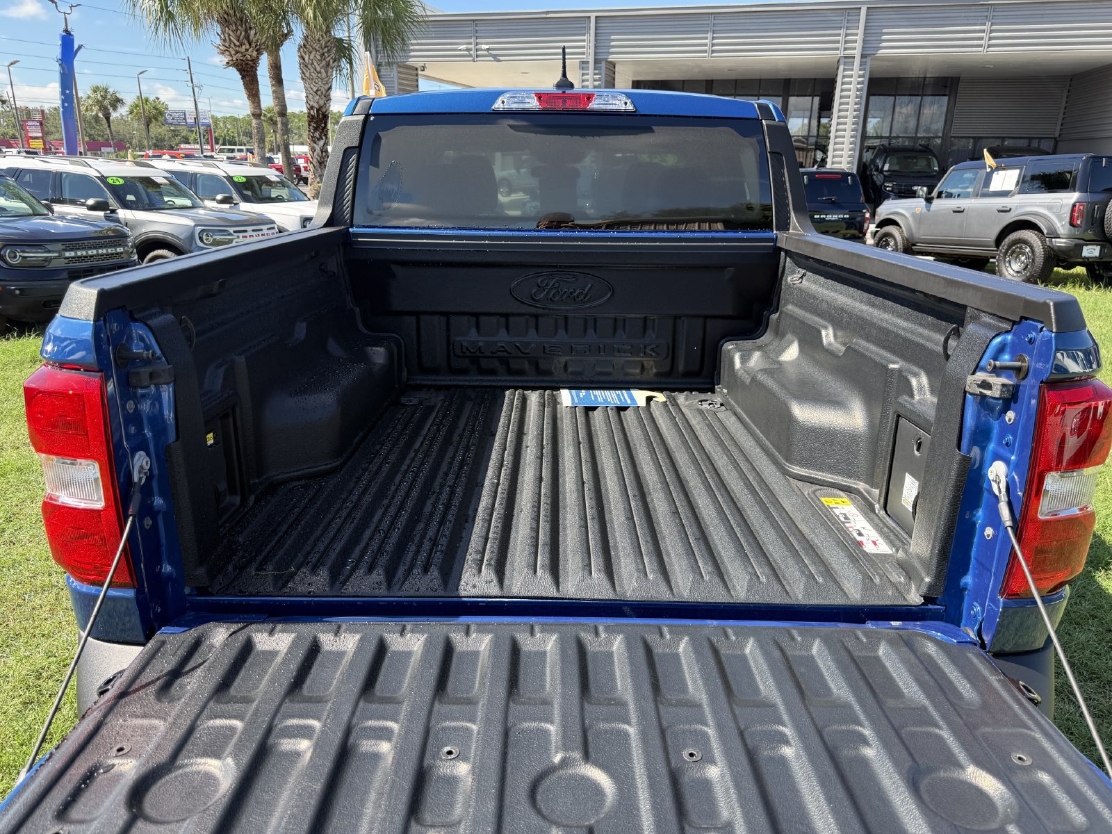 Used 2024 Ford Maverick XLT w/ XLT Luxury Package AWD/4WD image 15