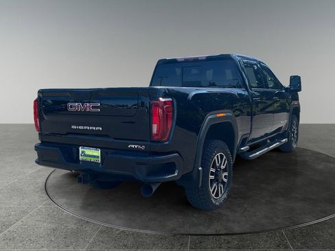Used 2020 GMC Sierra 3500 AT4 w/ AT4 Premium Package AWD/4WD image 9