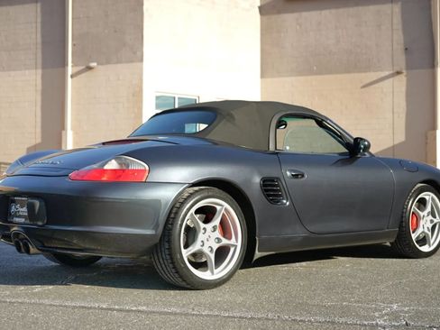 Used 2004 Porsche Boxster S image 8