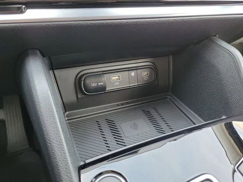 Certified 2025 Kia Sportage EX w/ Premium Package image 25
