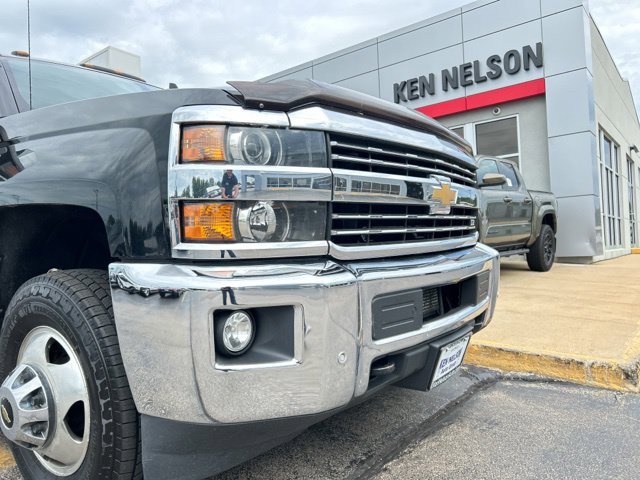 Used 2015 Chevrolet Silverado 3500 LTZ w/ Duramax Plus Package AWD/4WD image 4