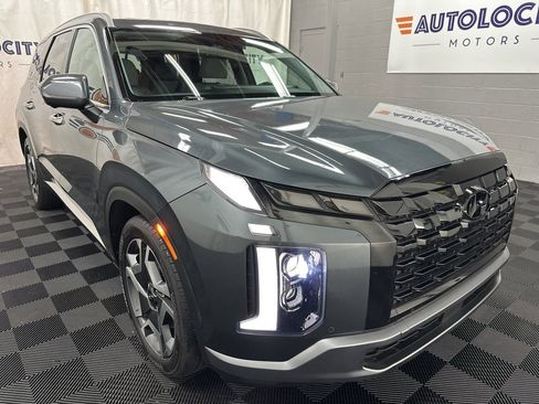 Used 2023 Hyundai Palisade SEL w/ Cargo Package image 2