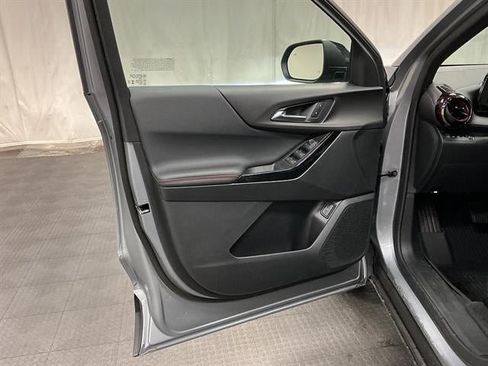 New 2027 Chevrolet Equinox RS w/ LPO, Floor Liner Package AWD/4WD image 20
