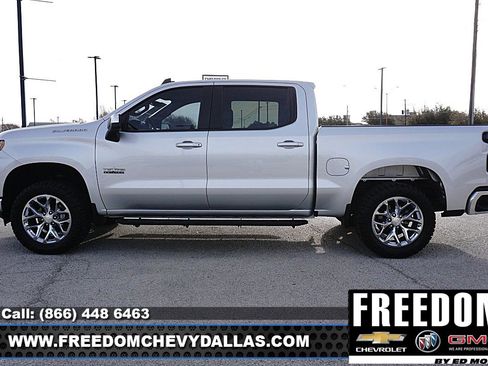 Used 2021 Chevrolet Silverado 1500 LT image 4