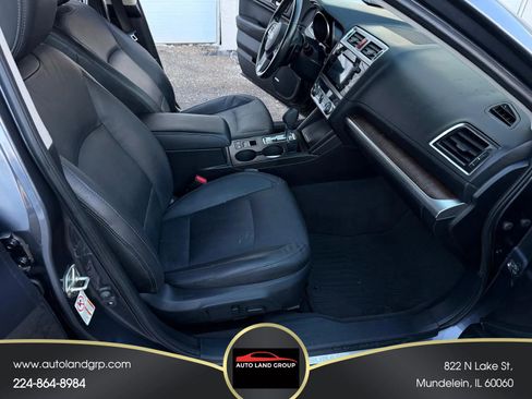 Used 2017 Subaru Outback 2.5i Limited image 11