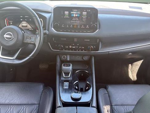 Used 2023 Nissan Rogue Platinum w/ Platinum Premium Package AWD/4WD image 7