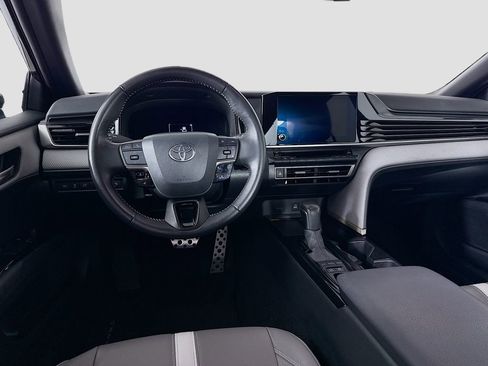 Certified 2025 Toyota Camry SE image 13