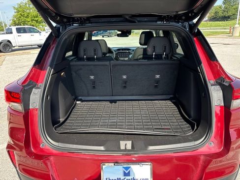 Used 2022 Chevrolet TrailBlazer RS w/ Sun and Liftgate Package AWD/4WD image 11